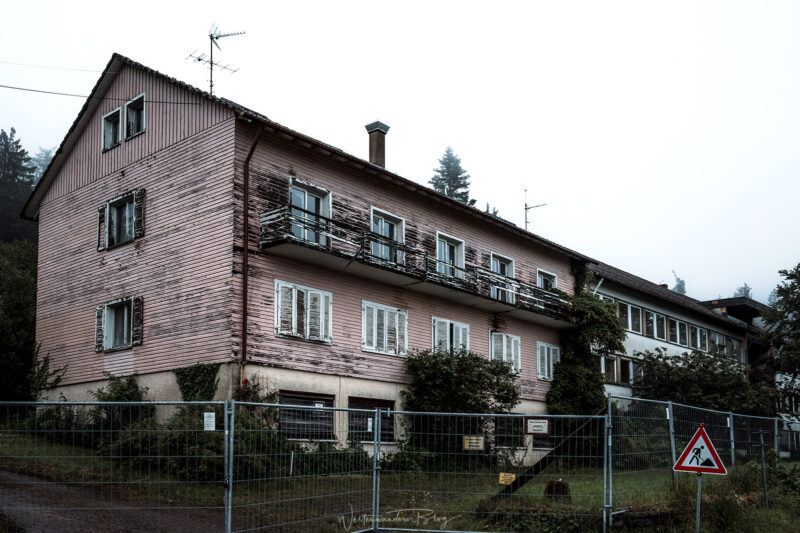 alte kurklinik schwarzwald lost place