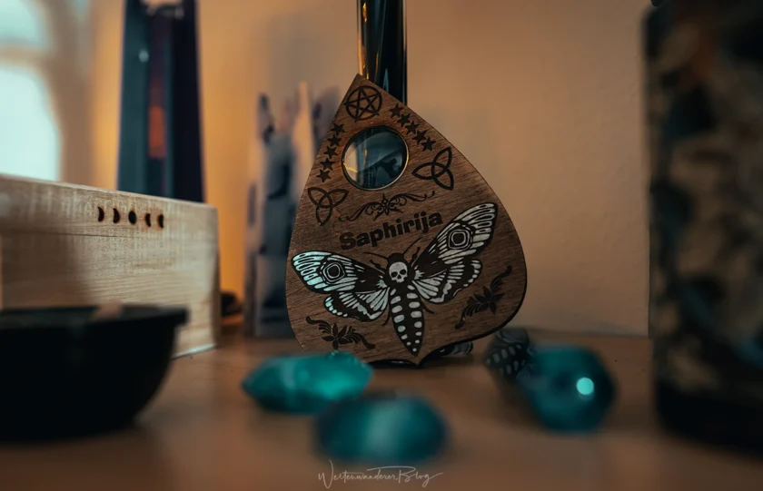 Planchette ouija walpurgisnacht