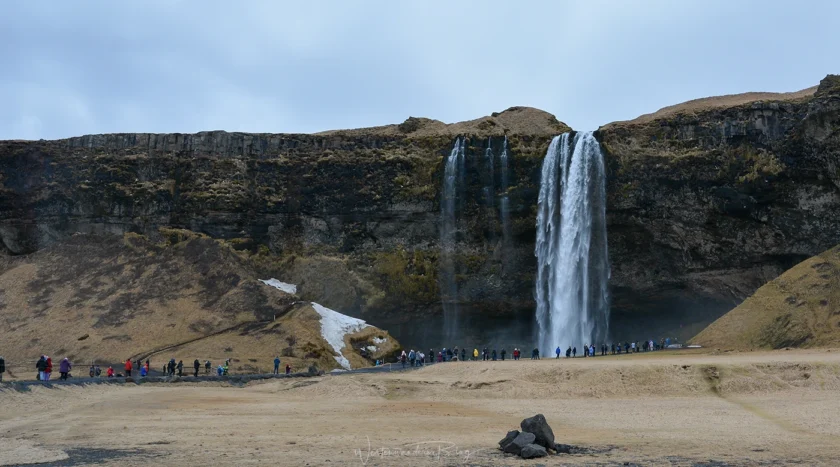 massentourismus seljalandsfoss island