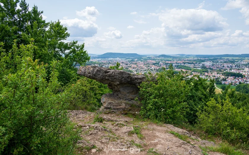 krähentisch wolfstein neumarkt oberpfalz