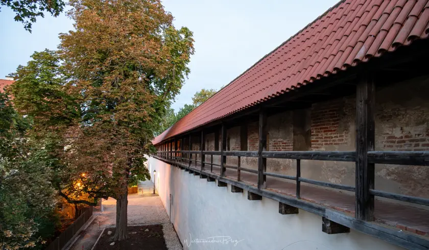 nördlingen stadtmauer