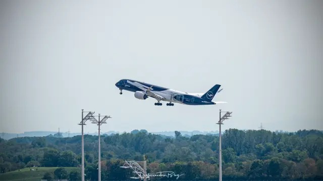 planespotting flughafen muenchen lufthansa airbus