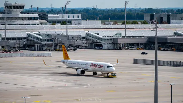 planespotting flughafen muenchen flygs boing
