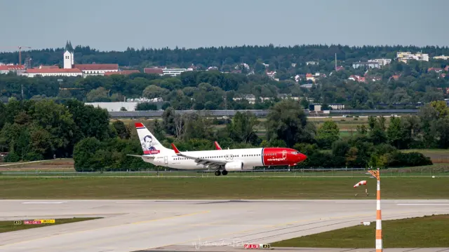 planespotting flughafen muenchen norwegian air boing