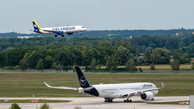 planespotting flughafen muenchen lufthansa icelandair airbus