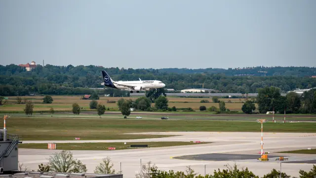 planespotting flughafen muenchen lufthansa airbus